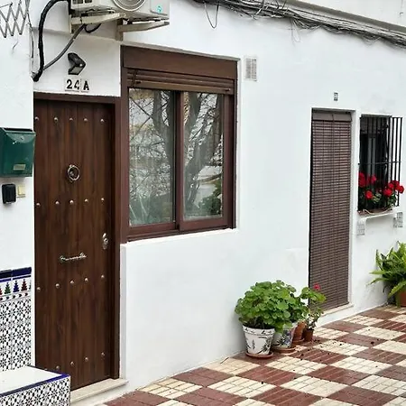 Cozy Just Steps From Old Town * Marbella
